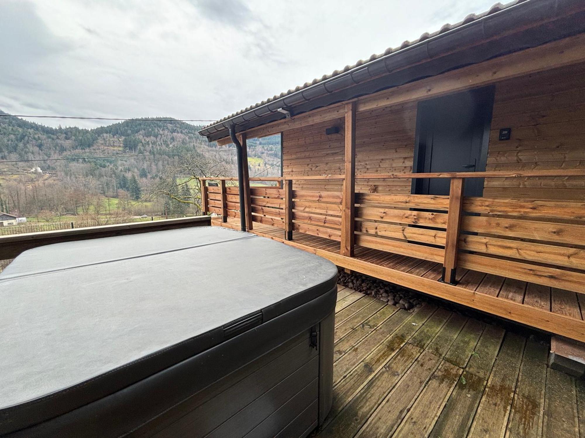 Chalet Du Faubourg & Jacuzzi, Proximite Gerardmer & La Bresse Rochesson المظهر الخارجي الصورة