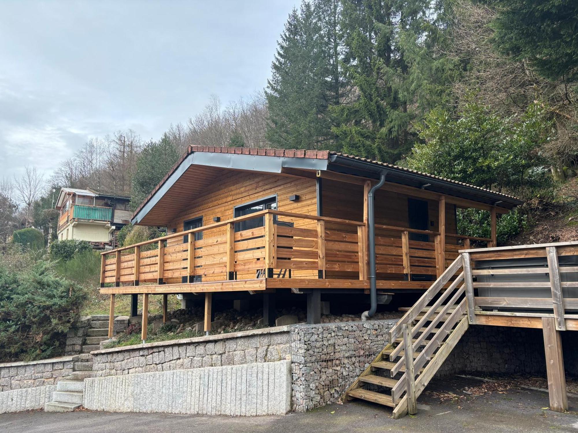 Chalet Du Faubourg & Jacuzzi, Proximite Gerardmer & La Bresse Rochesson المظهر الخارجي الصورة