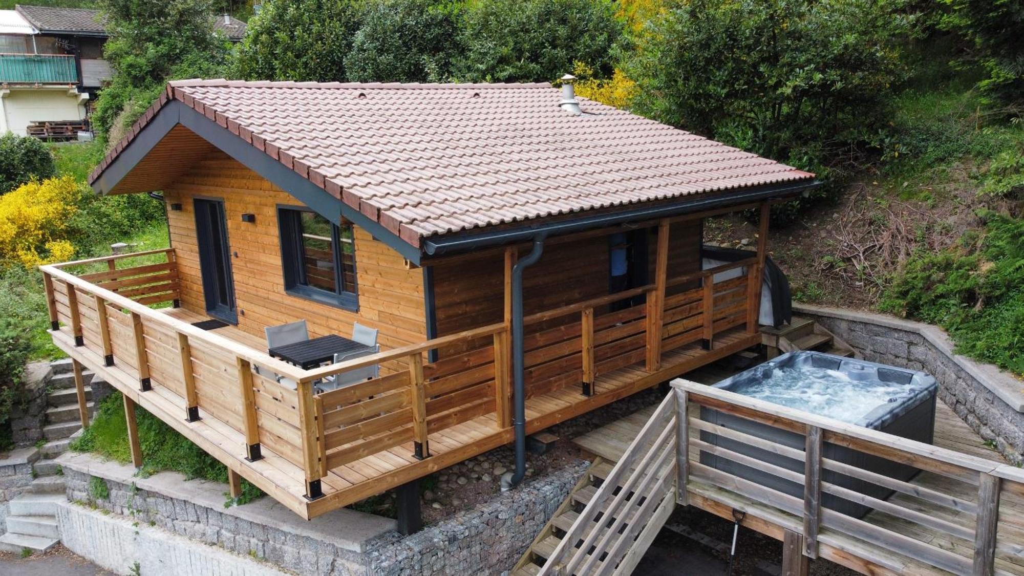 Chalet Du Faubourg & Jacuzzi, Proximite Gerardmer & La Bresse Rochesson المظهر الخارجي الصورة